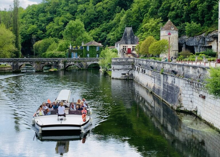 Lire la suite à propos de l’article Découverte de Brantôme // 6 octobre 2025 = 83€