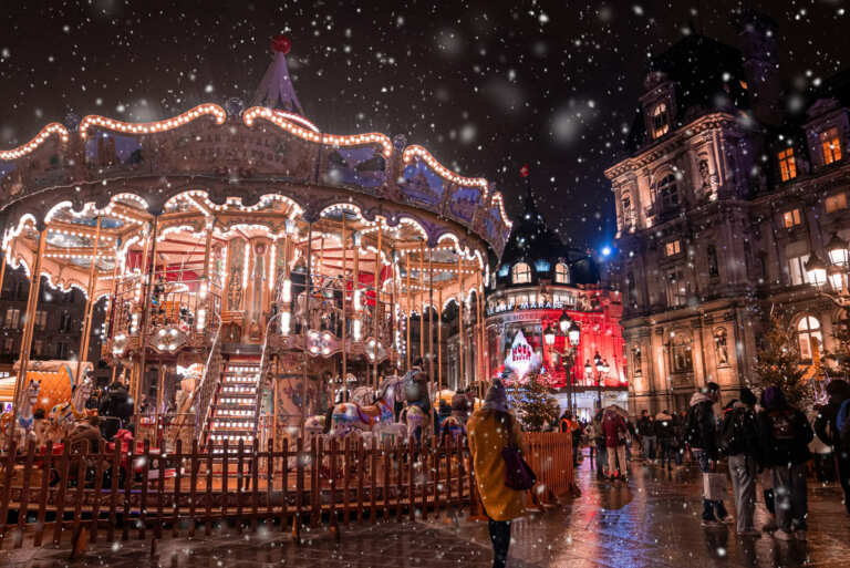 Lire la suite à propos de l’article Féérie de Noël à Paris // 22 au 23 novembre 2025 = 399€