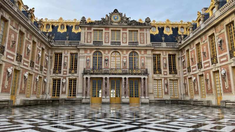 Le château de Versailles et les Grandes Eaux Nocturnes
